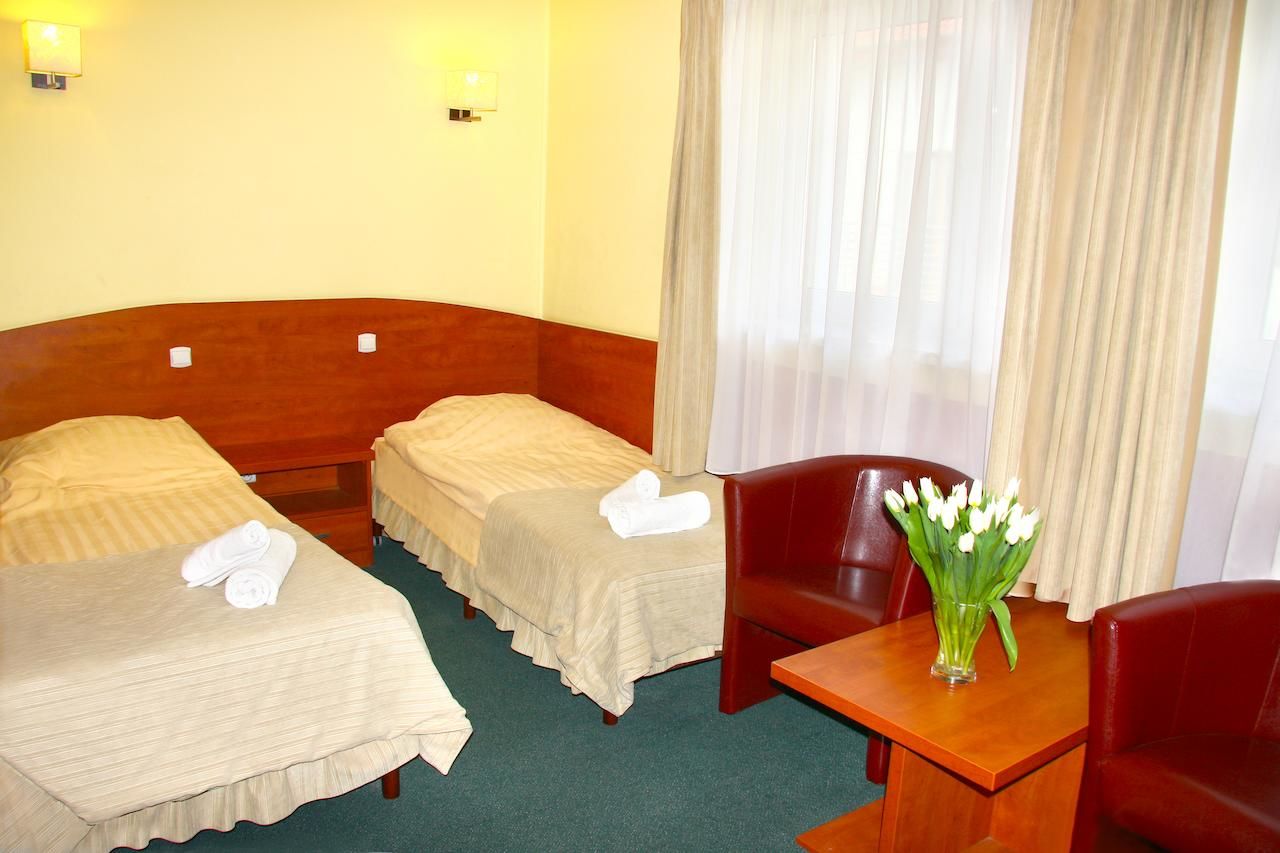 Отели типа «постель и завтрак» Hotelik Amber Рашин-17
